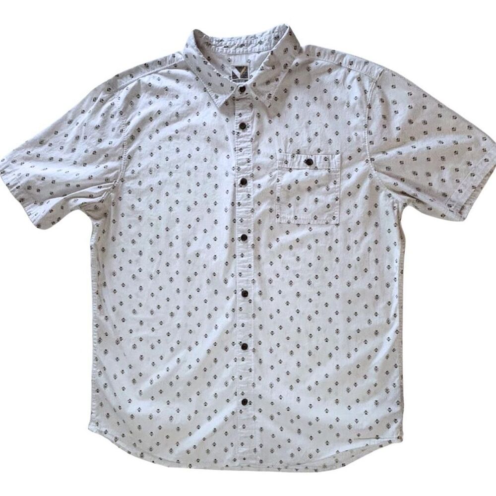 Voyager Men's White and Cream Shirt